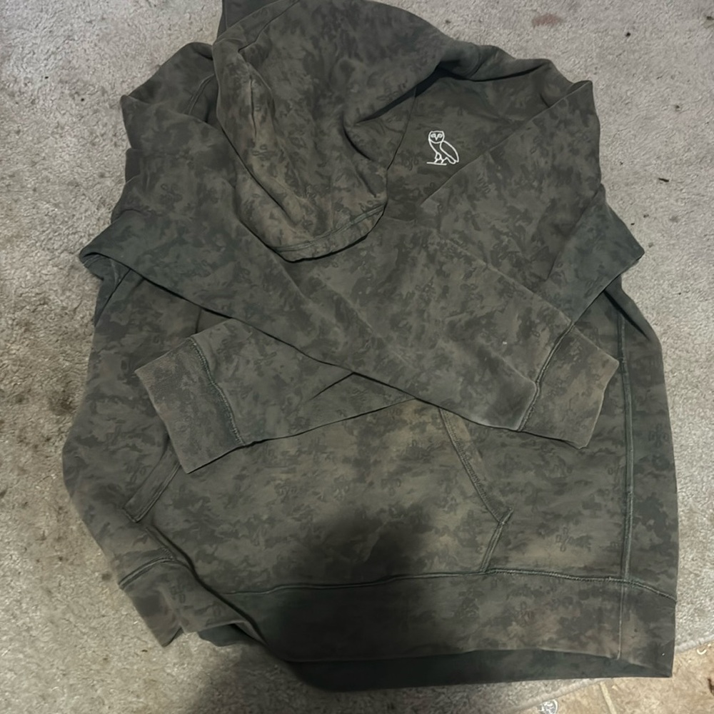 ovo sweater XL
